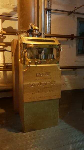 Eine Gedenkplakette