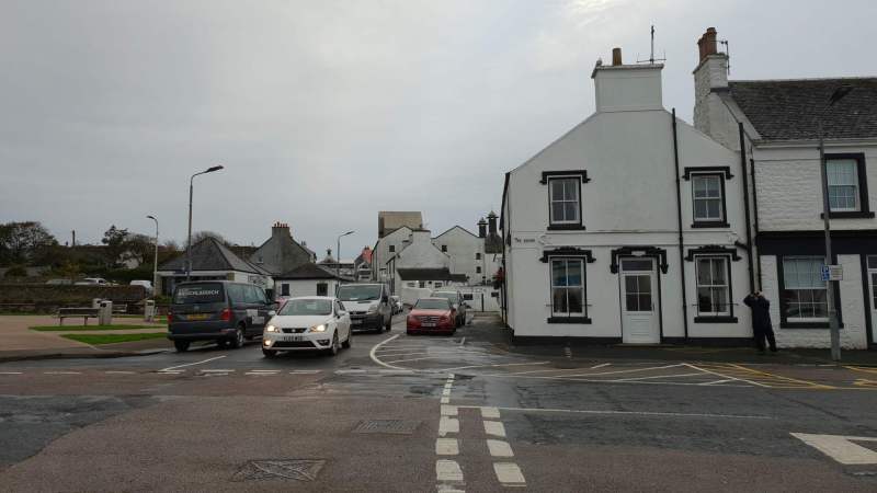 Zufahrt zu Bowmore