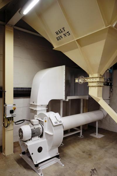 Fettercairn-42-Bild-von-Angus-MacKinnon-fuer-Whiskyexperts-2023