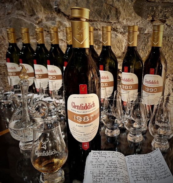 Glenfiddich-Distillery-Archive-Collection-Verkostung-alle