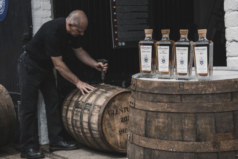 The-Genturret-Distillery_23