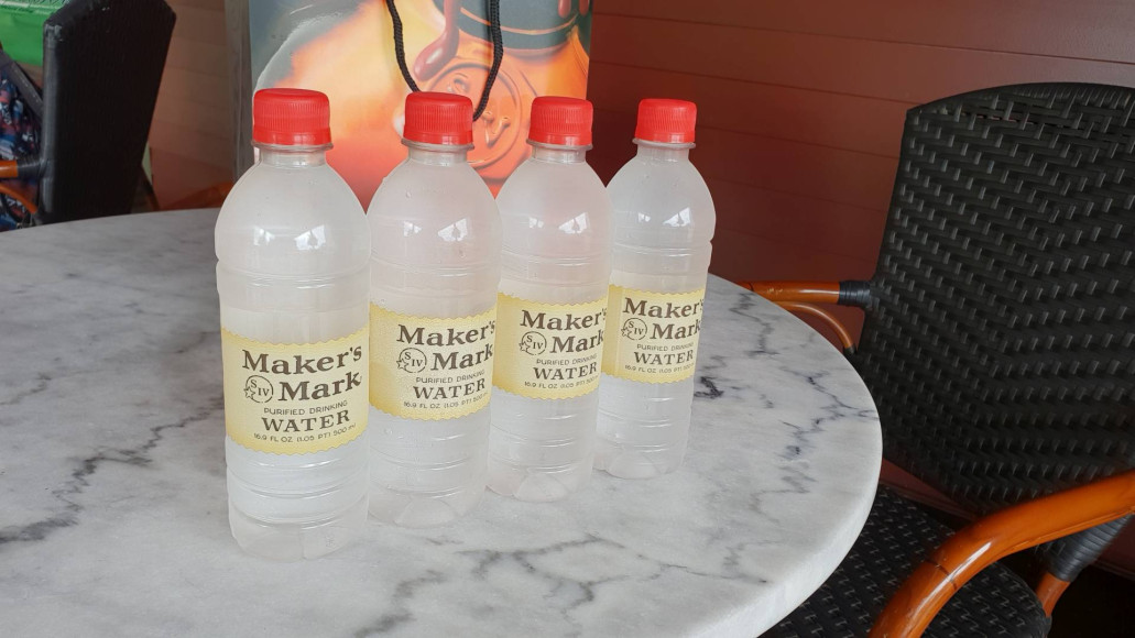 Wasser. By Maker's Mark