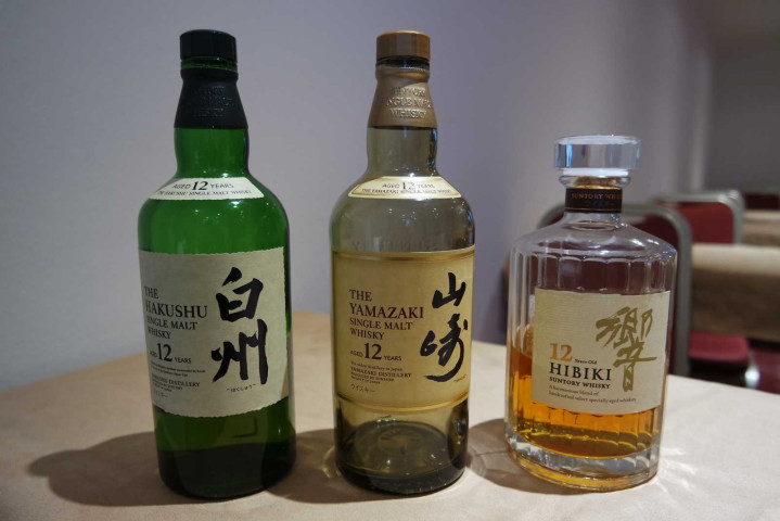 Drei japanische Whiskys