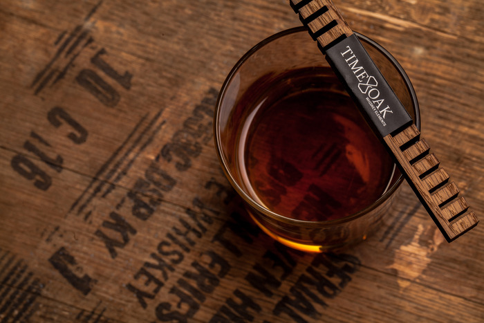 Time & Oak: Schnelle Whisky-Reifung für zuhause