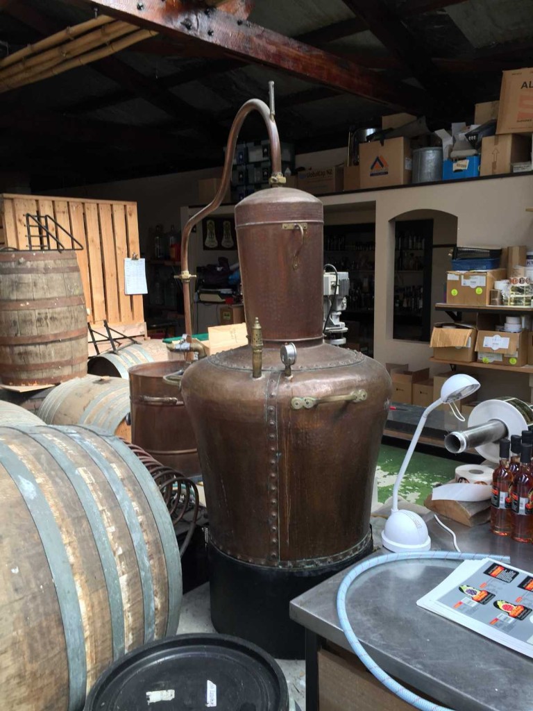 Ein Besuch in der Schnapp Dragon Distillery, Takaka, Neuseeland