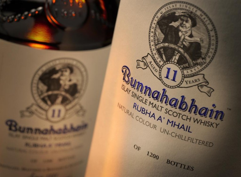 Whisky im Bild: Bunnahabhain 11yo Rubha A’ Mhail