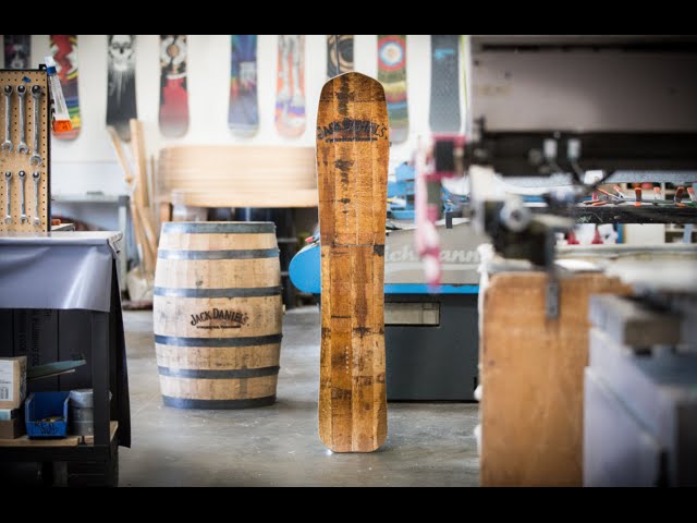 Video: Inside Jack Daniel’s – und so wird aus einem Whiskeyfass ein Snowboard