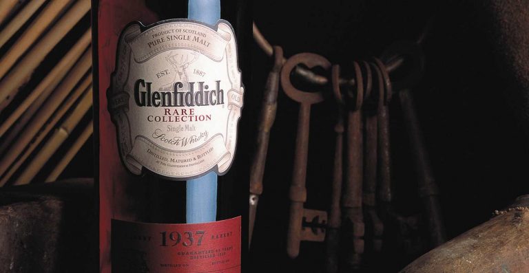 Eine Flasche Glenfiddich Collection 1937 für 78.000 Euro versteigert