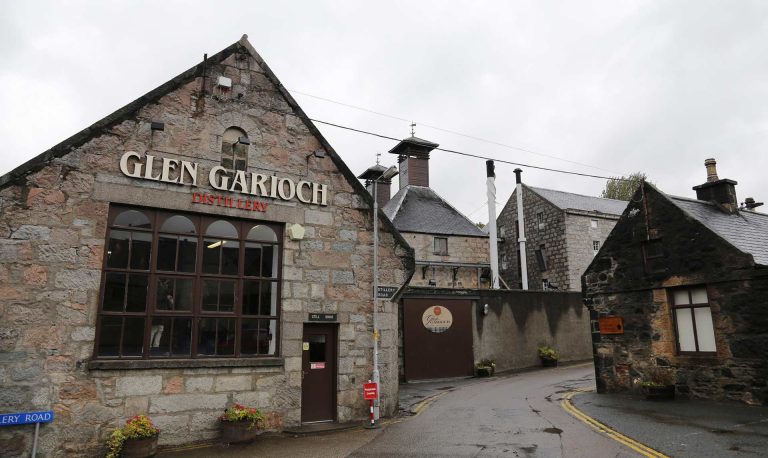 Whiskyfun: Angus verkostet Glen Garioch
