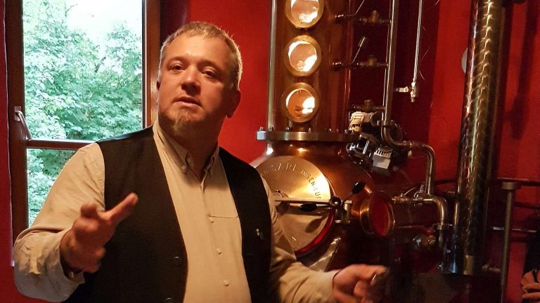 Exklusiv: 20 Jahre Whisky bei der Destillerie Rogner – mit Videointerview