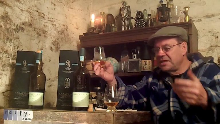 Video: Ralfy verkostet Lagavulin Distillers Edition 2016 (Review #685)