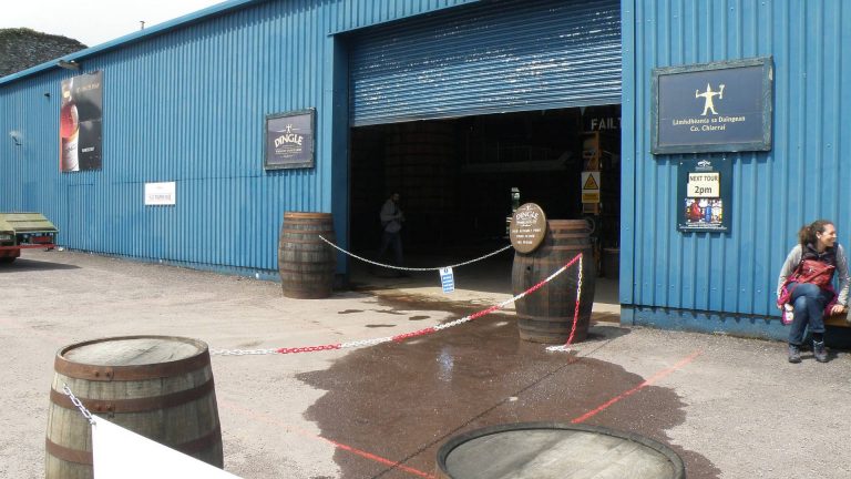 TSB: Dingle Destillerie plant Besucherzentrum