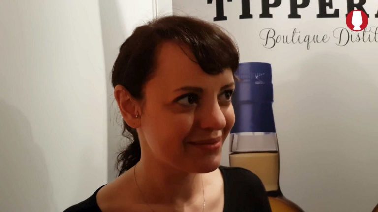 Video: Tipperary baut Destillerie, Golfplatz, Hotel – Gespräch mit Jennifer Nickerson