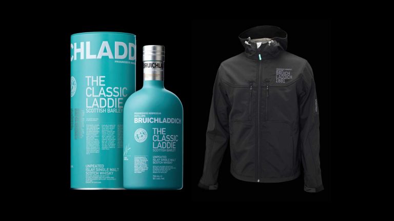 Exklusiv: Gewinnen Sie den Bruichladdich The Classic Laddie plus Stormtech Jacket!