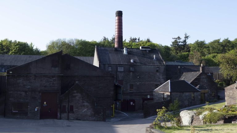 Die Glencadam Distillery bekommt ein Besucherzentrum