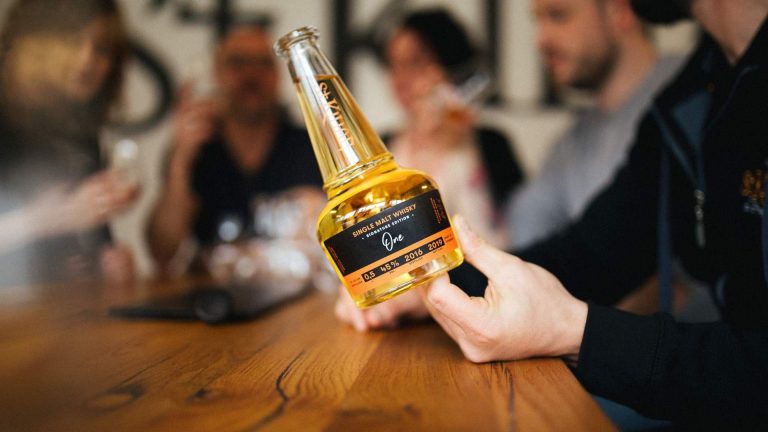 PR: Whisky-Premiere – St. Kilian Distillers feiert den ersten Single Malt