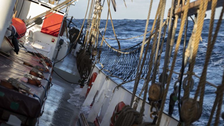 PR: Timbercoast – Cargo Under Sail bringt Whisky aufs Meer