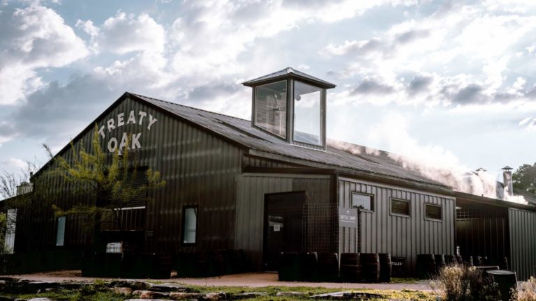 Spectrum News: Bericht über die und aus der texanischen Treaty Oak Distillery (mit Video)