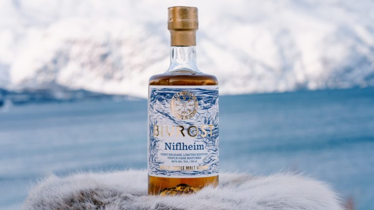 PR: Aurora Spirit Distillery veröffentlicht Bivrost® Niflheim Arctic Single Malt Whisky