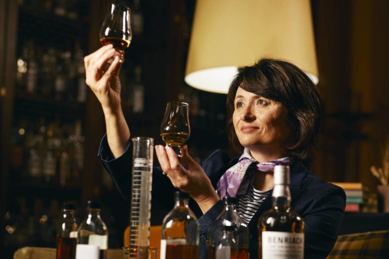Dr. Rachel Barrie feiert ihr 30-jähriges Whisky-Jubiläum