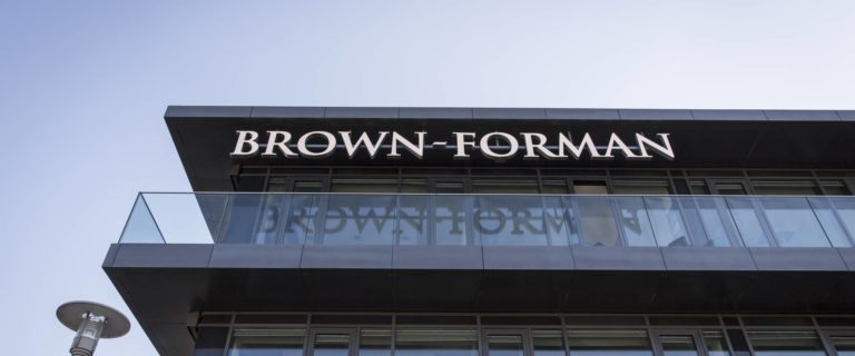 PR: Jubiläumsfeier bei Brown-Forman – seit 10 Jahren als deutsche Organisation auf Wachstumskurs
