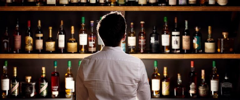 PR: Wie ein Whisky-Neuling 9000 Flaschen sammelte – und jetzt online versteigert
