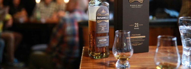 PR: Irish Whiskey des Jahres – Bushmills Single Malt Irish Whiskey 21 Years Old erhält besondere Ehrung beim ISW 2021