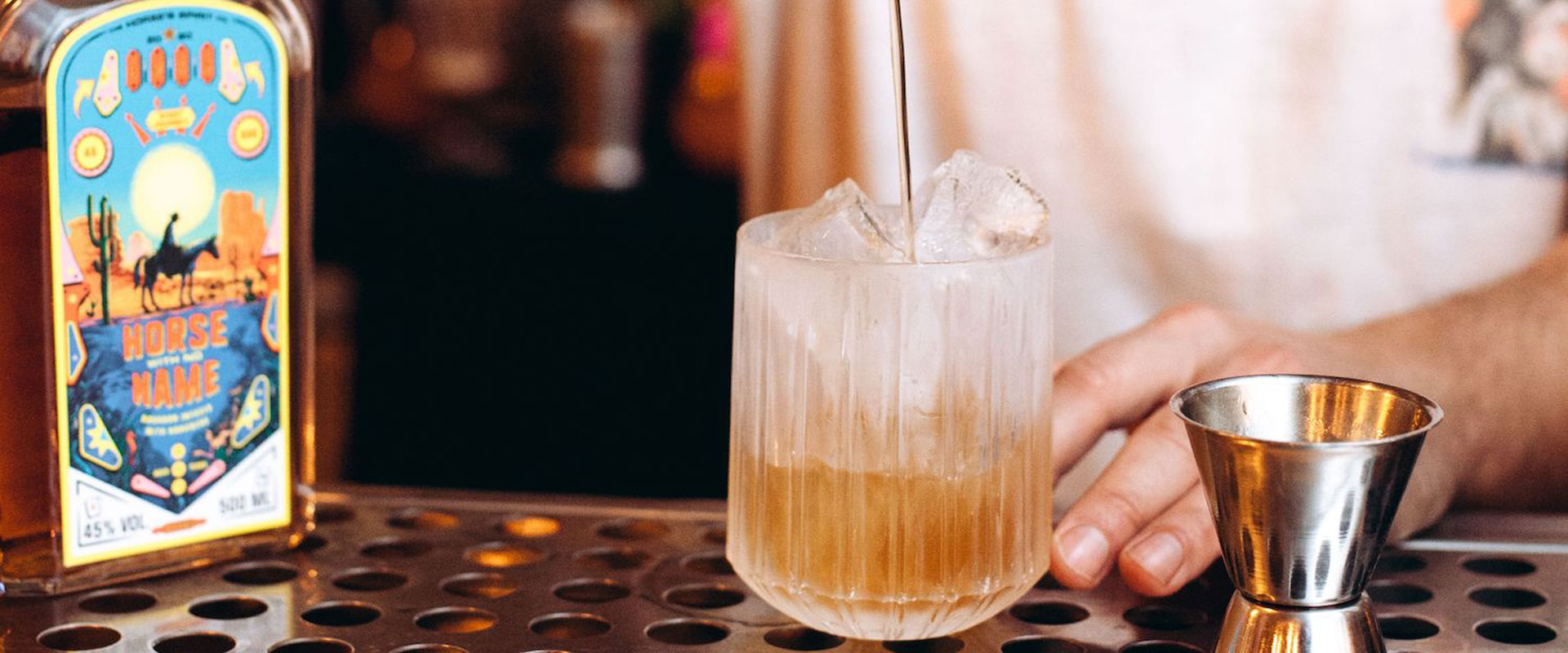 News aus dem Schwarzwald Alexander Stein präsentiert “Horse with No