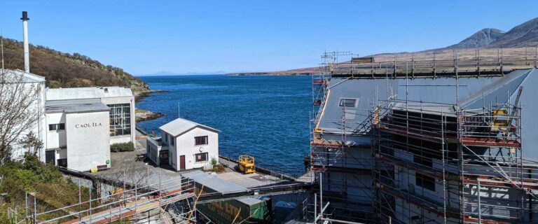 Whisky im Bild: Baustellenbesuche auf Islay