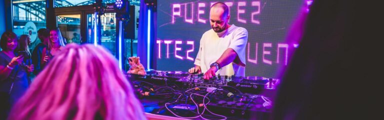 DJ David Puentez feiert mit 100 Musikfans in persönlicher Atmosphäre seine Jim Beam Welcome Session in Köln