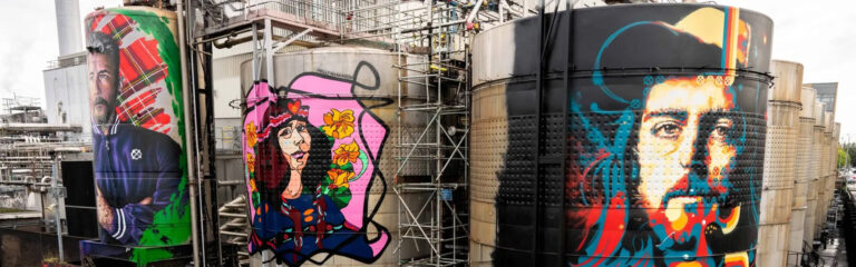 I rise, we rise: Chivas Regal stellt ihre Grain Destillerie für Wandgemälde zu Verfügung