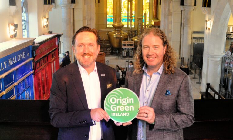 Pearse Lyons Distillery behält Origin Green Gold-Mitgliedsstatus von Bord Bia