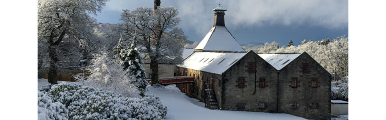 Wärmen Sie sich diesen Winter in Dewar’s Aberfeldy Distillery auf