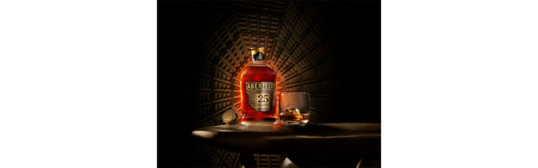 Aberfeldy präsentiert neue 25-jährige Abfüllung im neuen Verpackungsdesign