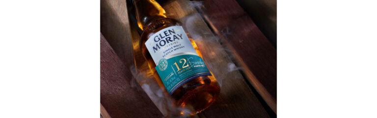 Glen Moray Smoky 12 Years Old präsentiert die rauchige Seite der Brennerei