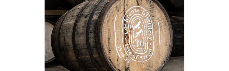 Isle of Arran Distillers mit Fass-Programm zum 30-jährigen Jubiläum