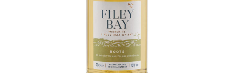 Filey Bay launcht „Roots“ – Erste Edition der Regenerative Editions exklusiv für Deutschland