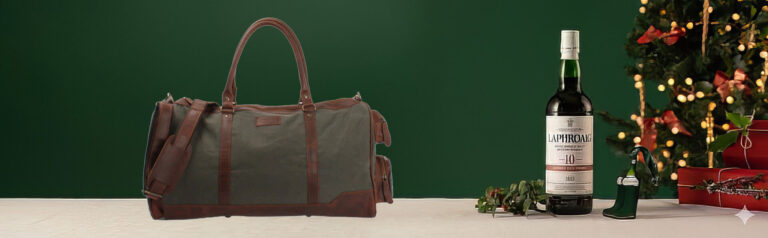 Gewinnen Sie jetzt den Laphroaig 10 Sherry Oak im chicen Weekender – und 5×1 weitere Flasche Laphroaig 10 Sherry Oak