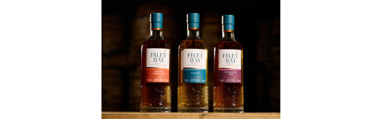 Spirit of Yorkshire Distillery mit zwei neuen Filey Bay Abfüllungen