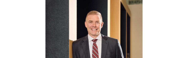 Brown-Forman ernennt Jim Peters zum CFO