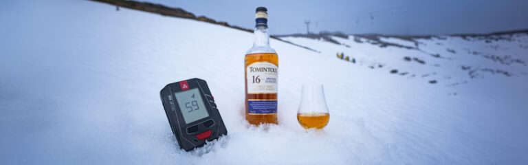 Tomintoul Distillery unterstützt Cairngorm Mountain Rescue Team mit modernen Gerätschaften