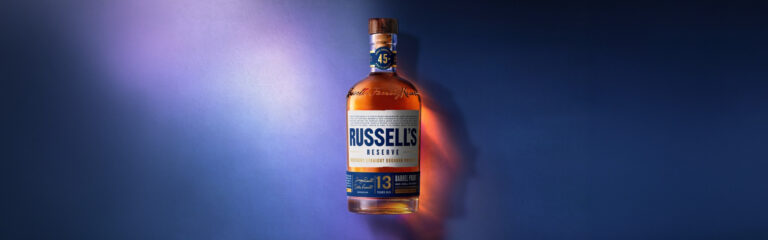 Russell’s Reserve ehrt Eddie Russell’s 45-jähriges Jubiläum mit Film und dem 13 Year Old Spring 2026 Limited Release