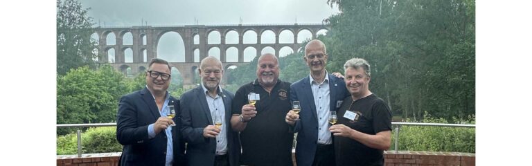 Göltzschtalbrücken-Whisky kommt jetzt in die Flasche