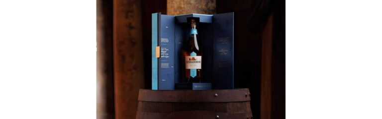Curraghmore präsentiert Single Cask Reihe und Pot Still Whiskey