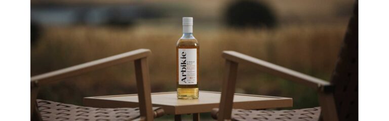 Arbikie stellt mit The Signature ihre erste Single Malt Abfüllung vor