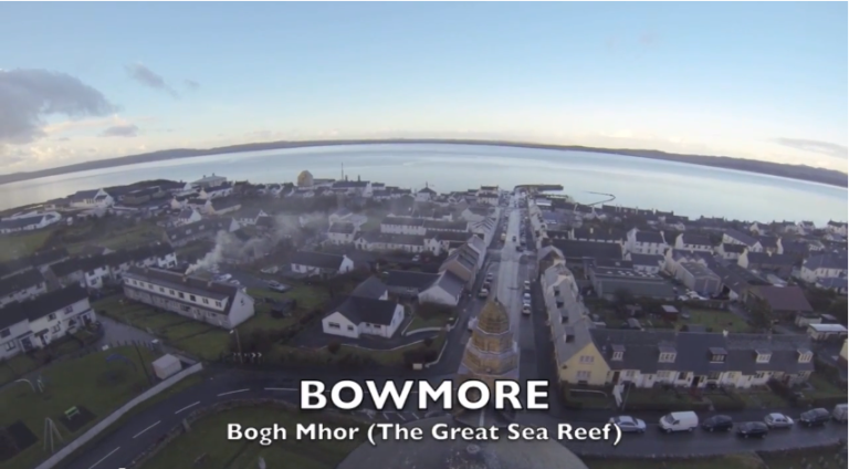 Video: Ein Flug über Bowmore
