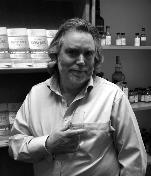 Whiskypapst Jim Murray hält Bourbon für besser als Scotch